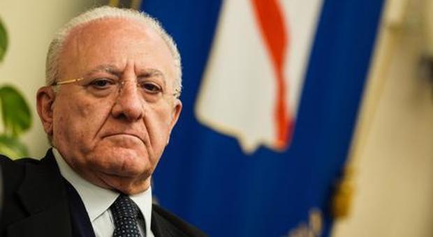 Rifiuti, De Luca: «Saremo i primi in Italia»