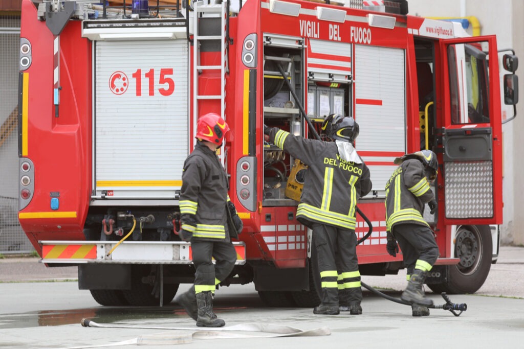 Crollo da un edificio, paura a Sessa Cilento