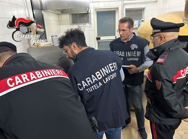 Immigrazione clandestina e corruzione: arrestato un funzionario dell’Ispettorato del Lavoro