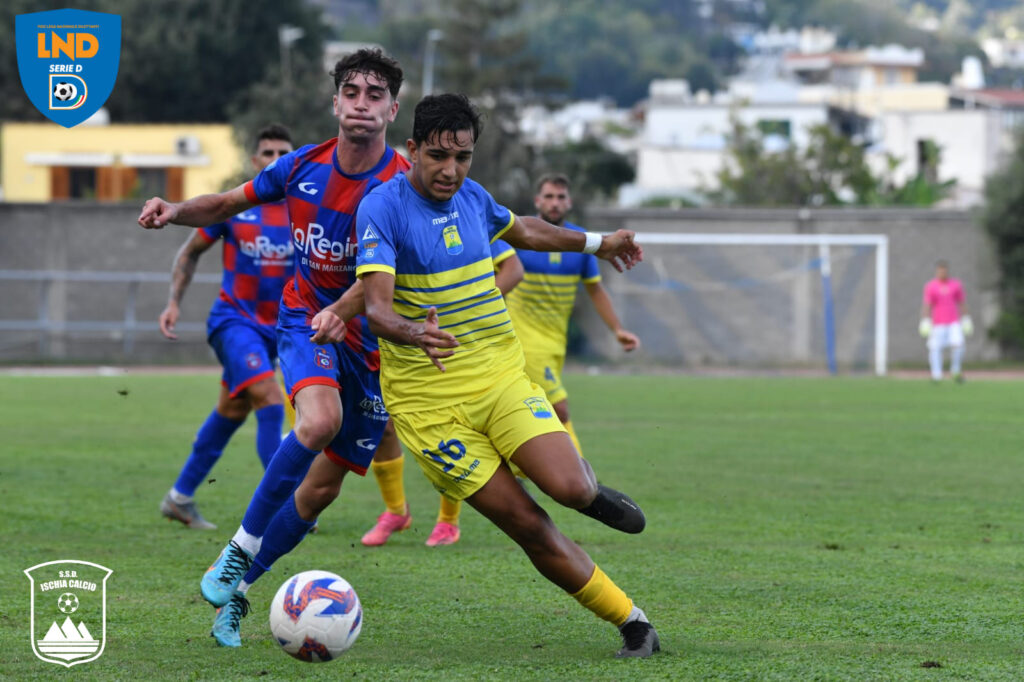 Ischia-San Marzano 0-0, blaugrana eroici: Feola para un rigore
