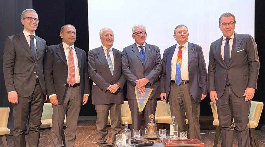 Il Rotary Club Salerno Est nomina Socio Onorario il Direttore Generale Michele Albanese