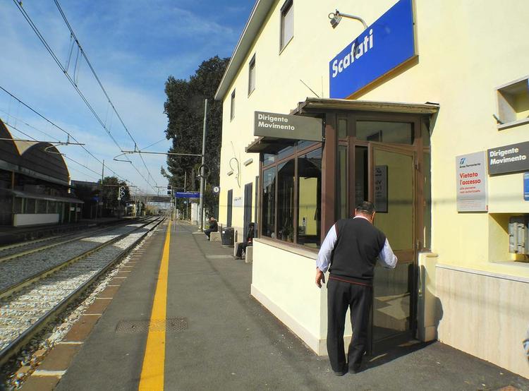 Rfi, via al restyling di 6 stazioni campane: ci sono anche Scafati e Sarno