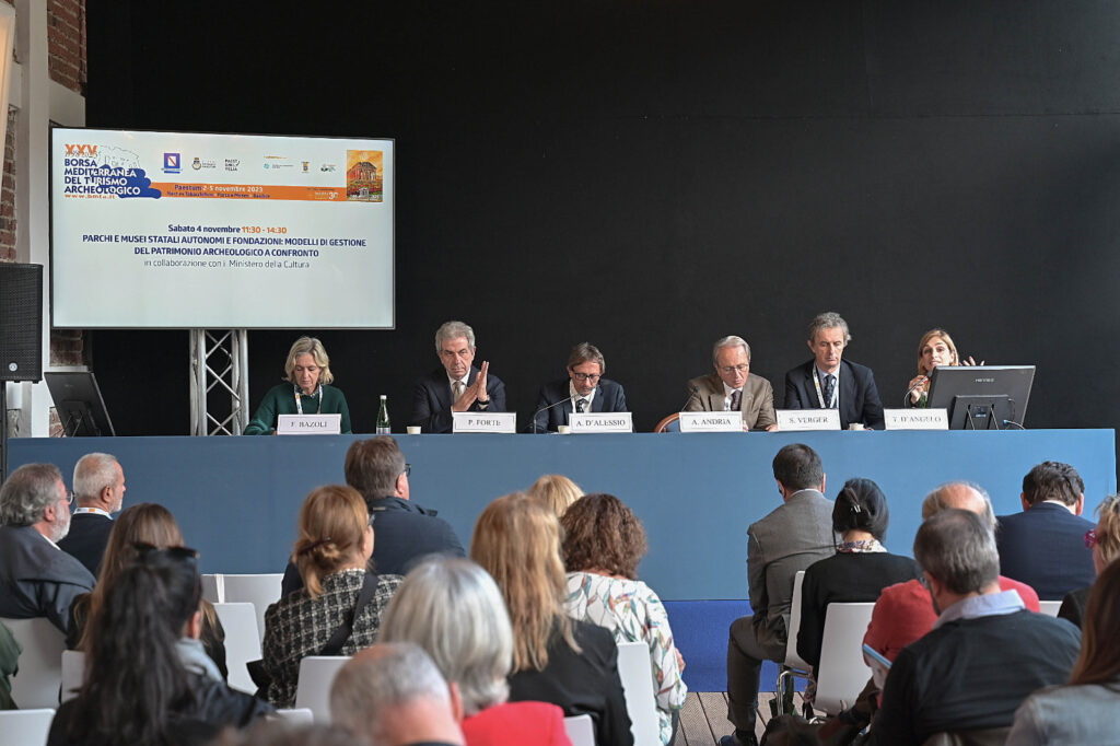 “Restaura una lastra” il progetto del Parco di Paestum per la valorizzazione dei reperti in deposito