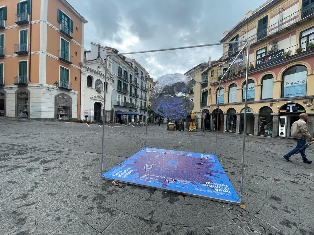 Vandalizzata a Salerno l’opera di Mariano Cuofano
