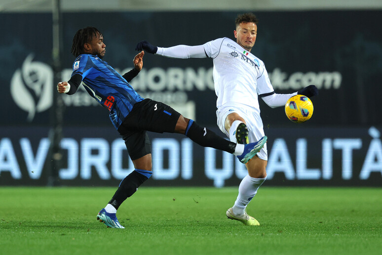 Colpaccio del Napoli, vince a Bergamo con i gol di Kvara ed Elmas