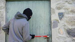 Scafati, tentato furto al centro scommesse: è allarme sicurezza