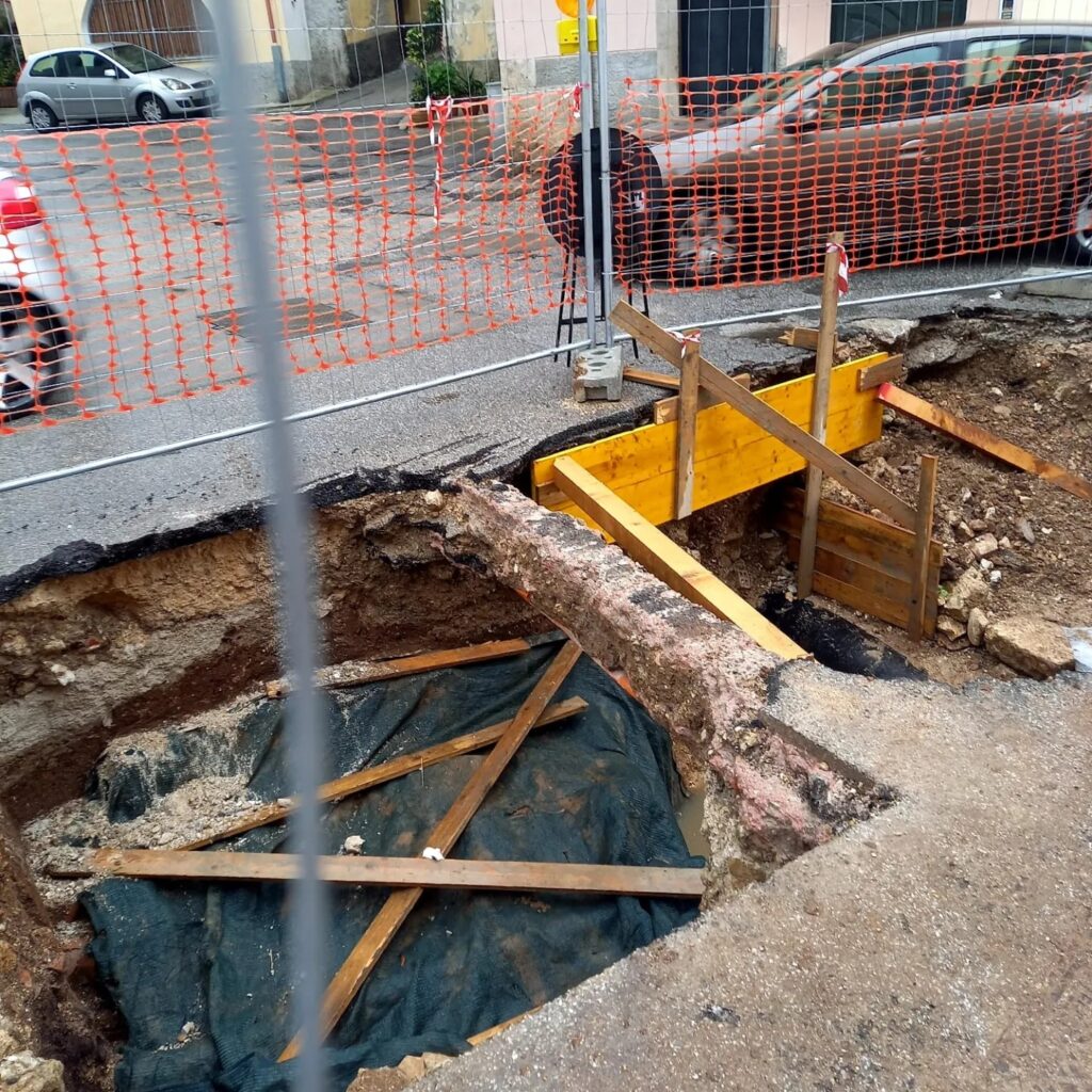 Eboli, ritrovati reperti antichi al Borgo
