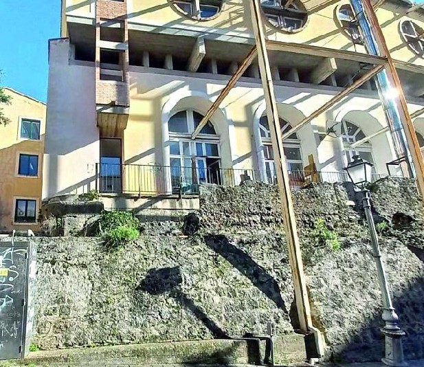 Ruggi-Comune, mezzo milione in ballo