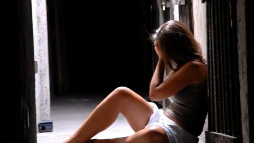 Montecorvino Rovella, stuprata a 15 anni: pedofilo condannato
