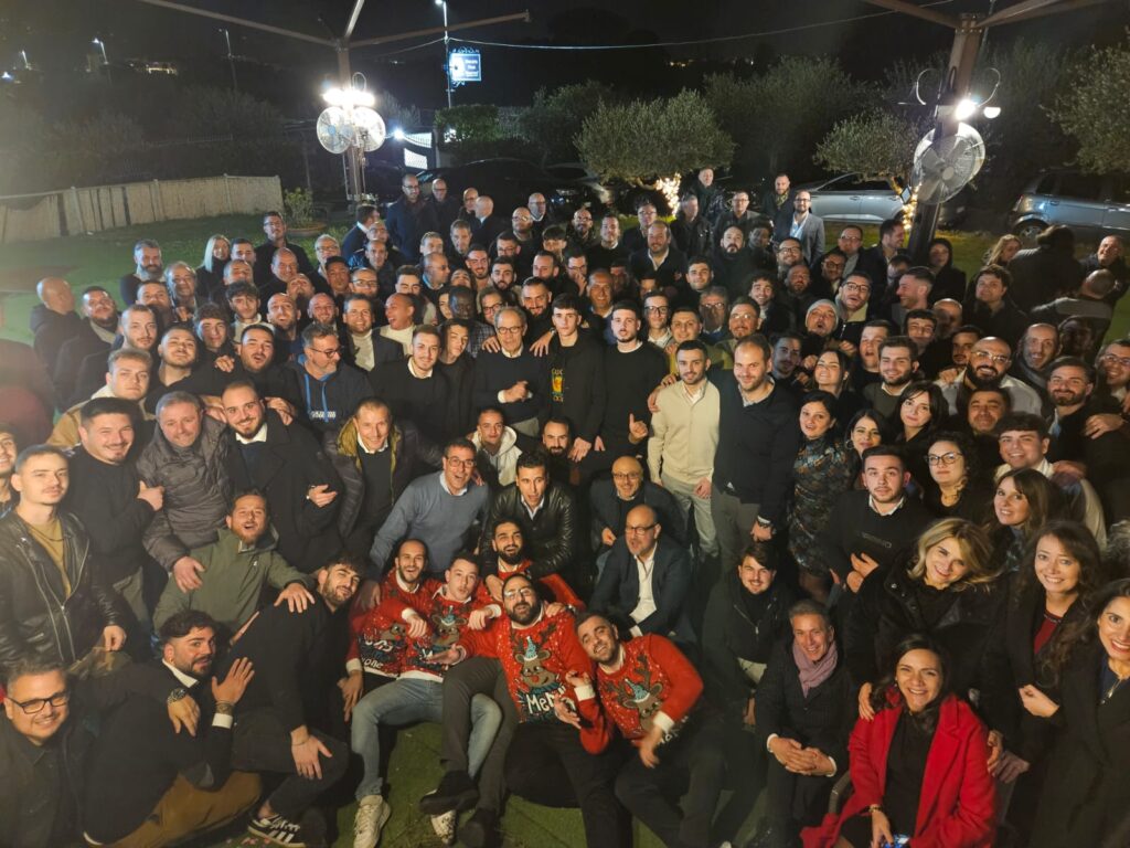 Gli auguri di Natale del Gruppo Center
