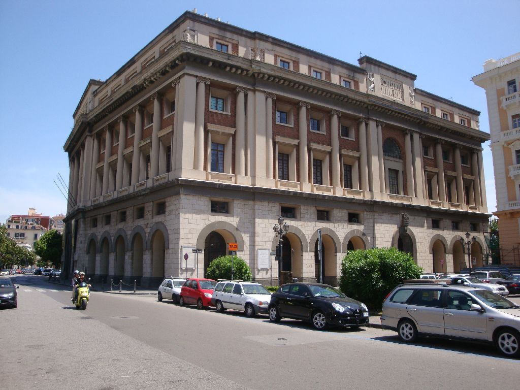 Salerno, assunzioni al Comune