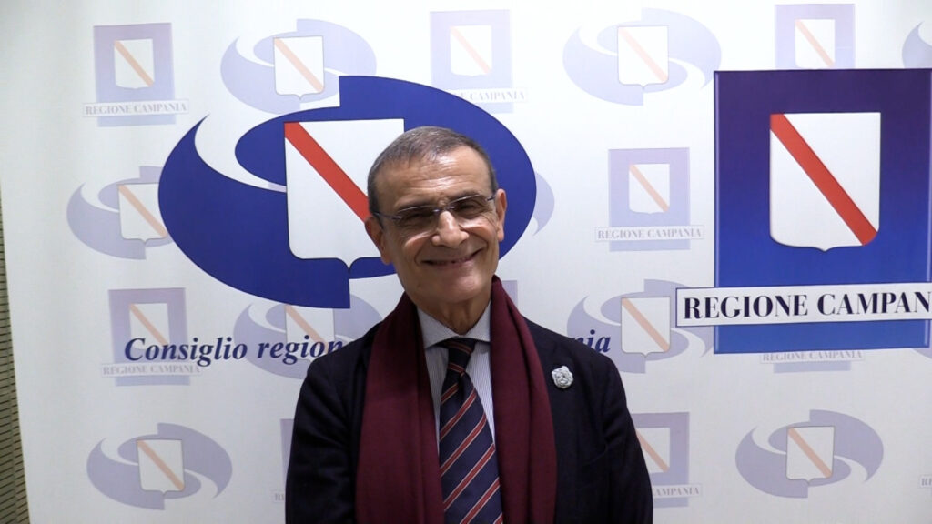 Regione Campania, ok al bilancio: fondi per Comuni e parrocchie