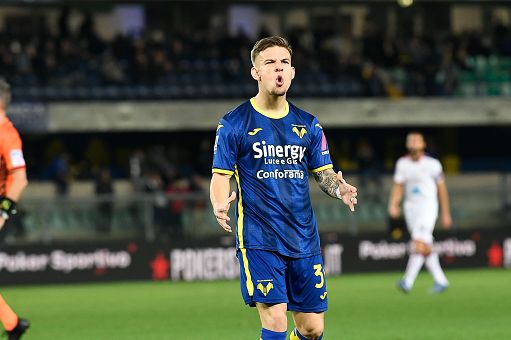 Il Monza batte il Sassuolo, pari tra Verona e Frosinone