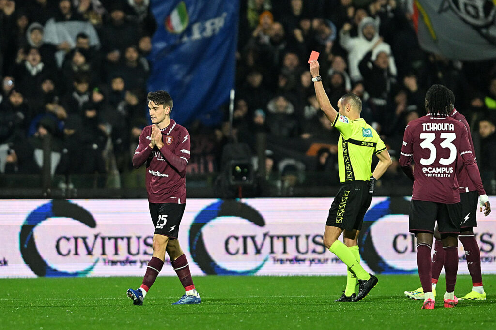Salernitana-Juventus, le proteste dei tifosi sulla direzione di gara