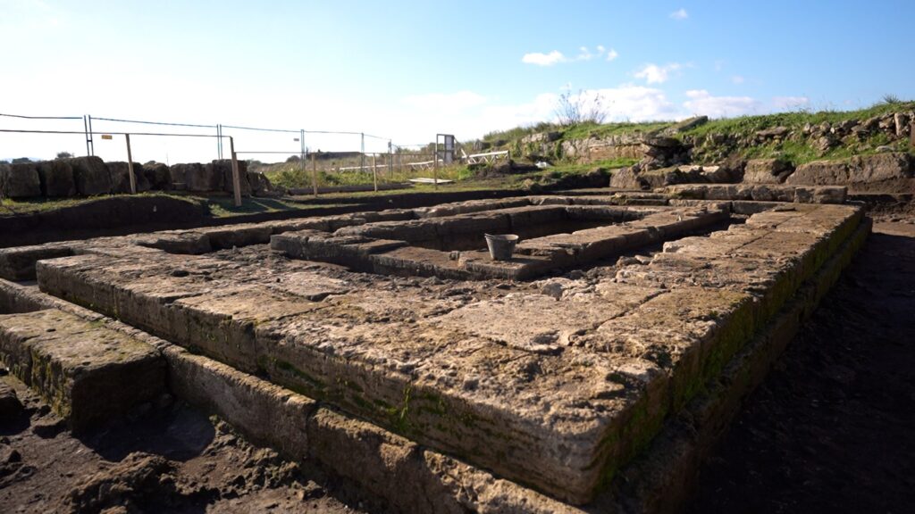 Paestum, scoperti due nuovi templi dorici nel Parco Archeologico