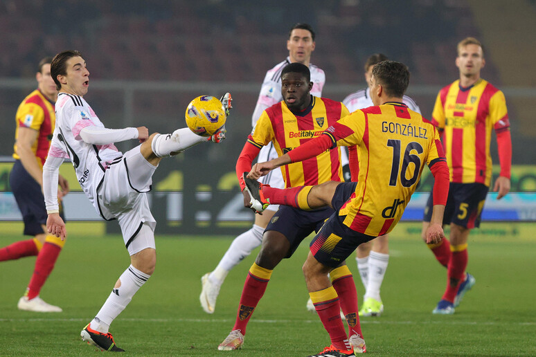 Lecce-Juventus 0-3, i bianconeri balzano in testa alla classifica