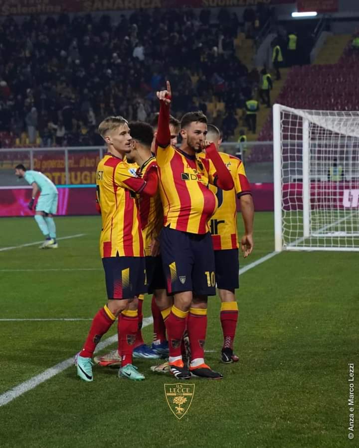 Il Lecce batte la Fiorentina all’ultimo respiro