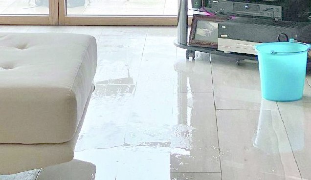 Salerno, le ville da sogno fanno acqua: c’è l’esposto