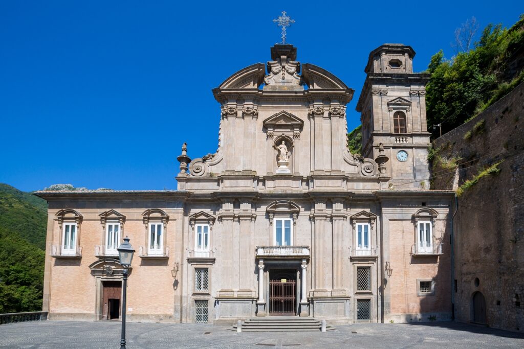 Cava, torna alla Badia la “Sacra famiglia” rubata nel 2003