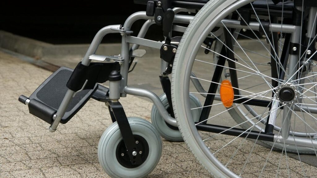 Battipaglia, disabilità e scuola: denuncia in Procura