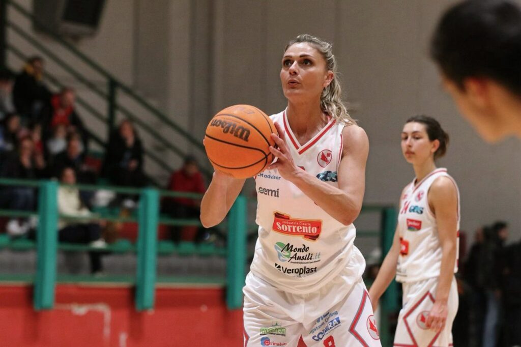 Angri Femminile chiude la fase a orologio a Trani