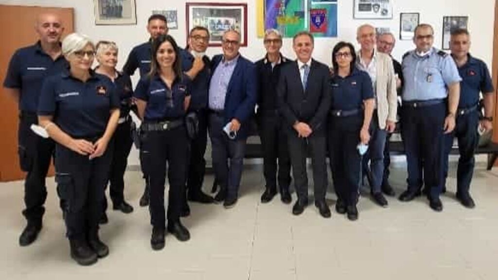 Eboli, promossa la compagna del comandante