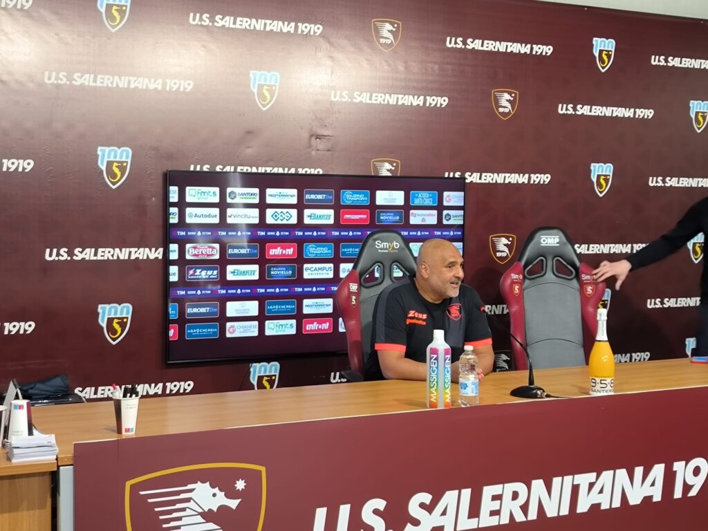 Salernitana, Liverani: «Recuperiamo pedine importanti»