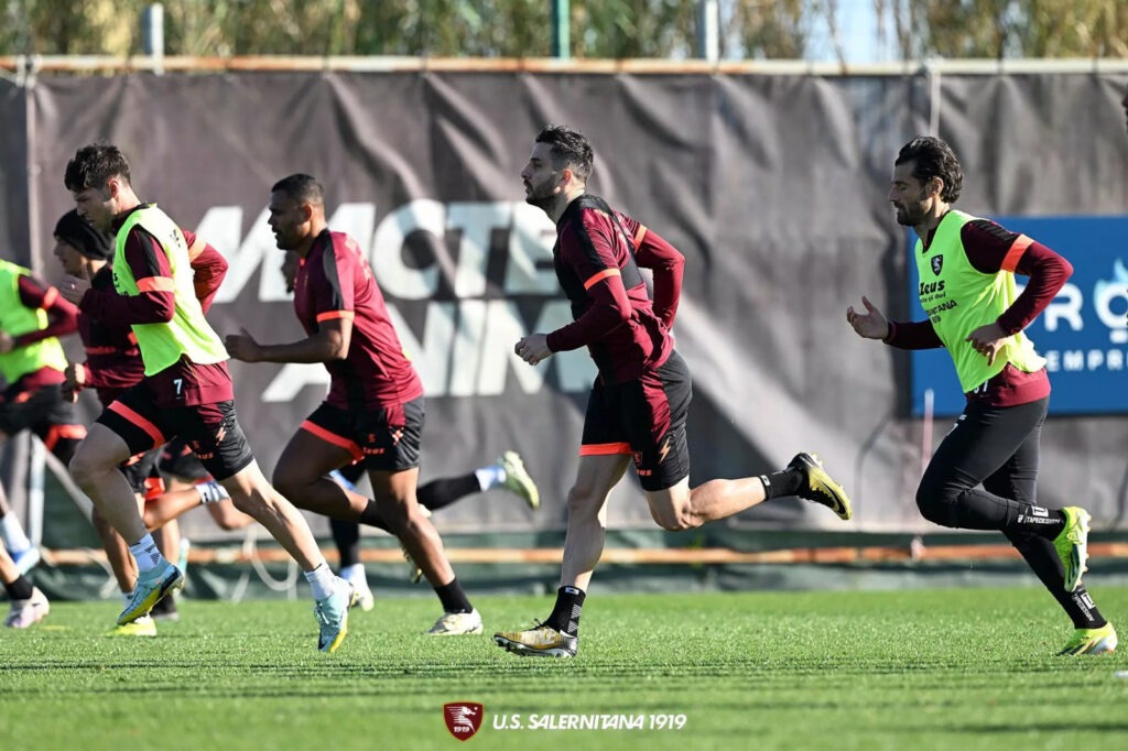 Salernitana, i convocati per Bologna