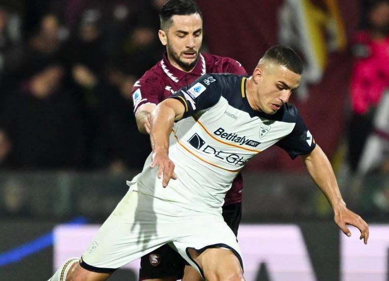 Salernitana-Lecce 0-1, granata sconfitti e sempre più ultimi