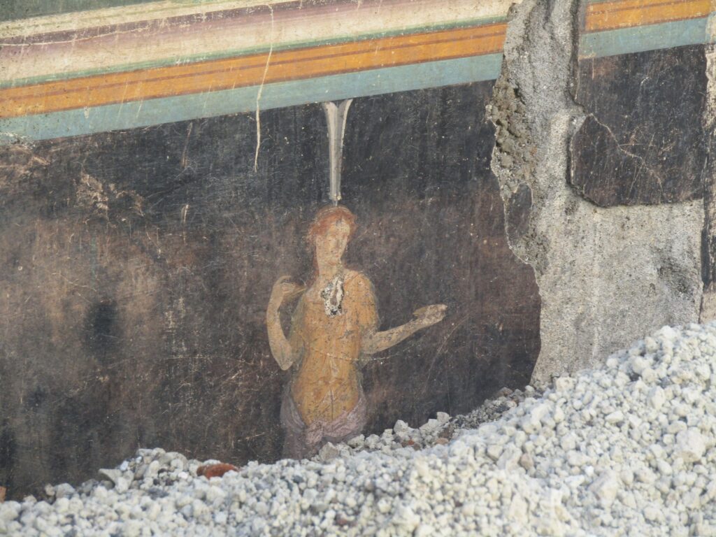 Pompei, da scavi emerge salone decorato con soggetti della guerra di Troia