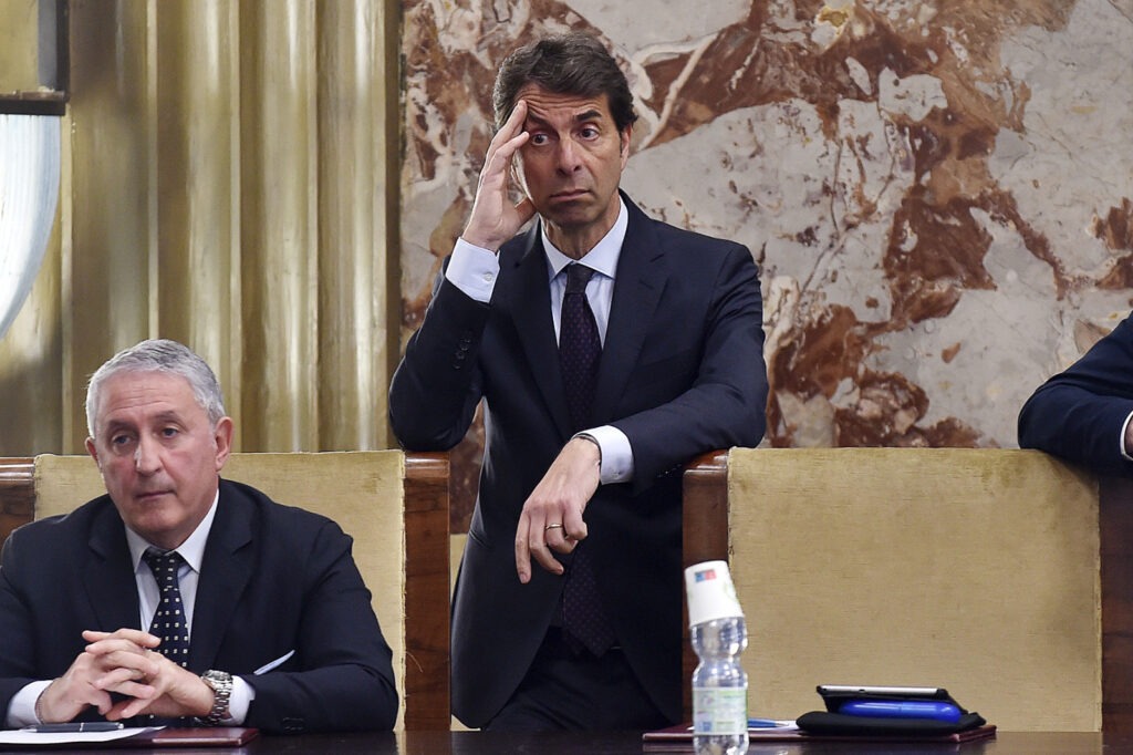 Comune di Salerno, il dg Picardi si dimette: l’addio dopo i veleni
