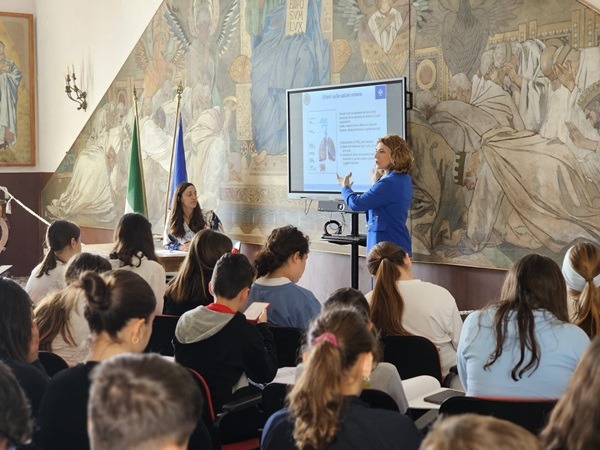 Gli studenti salernitani “monitorano” la qualità dell’aria