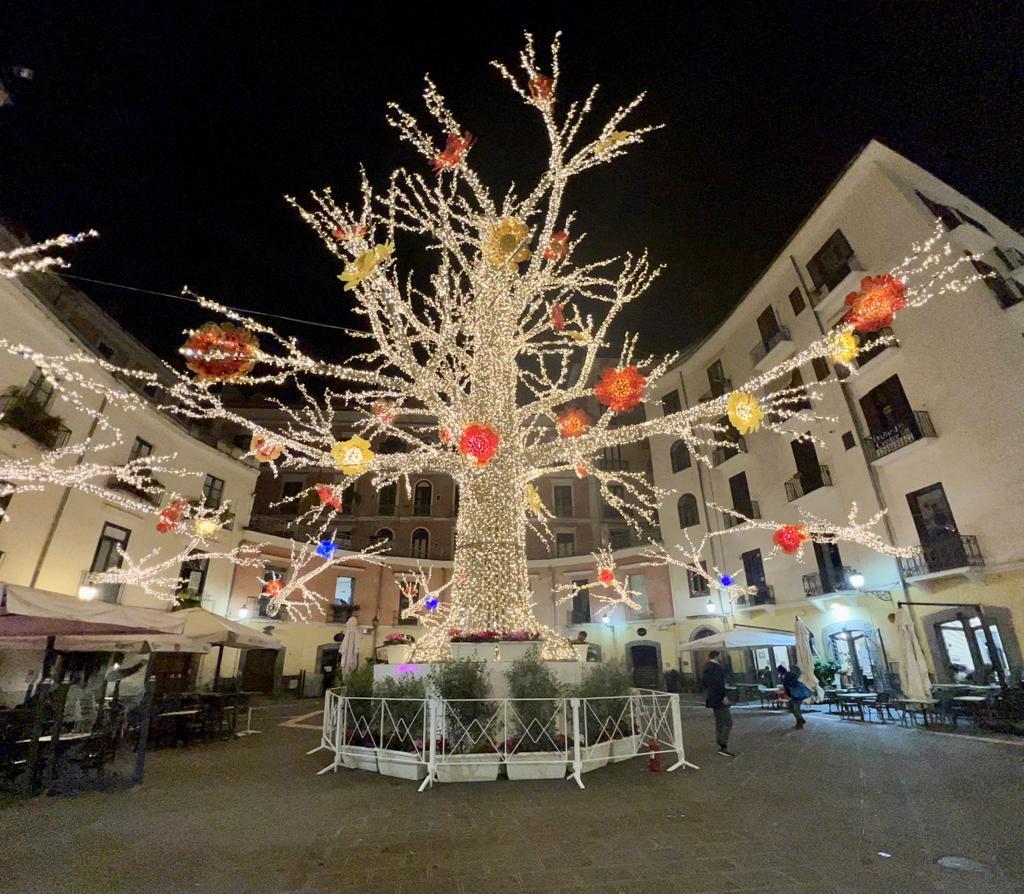 Domani sera a Salerno l’accensione delle Luci d’Artista