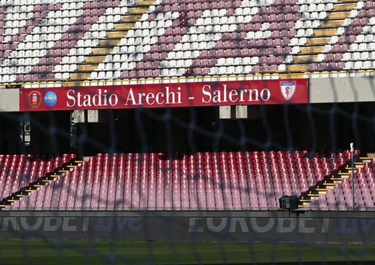 Salernitana-Catanzaro, Distinti Superiori aperti agli ospiti