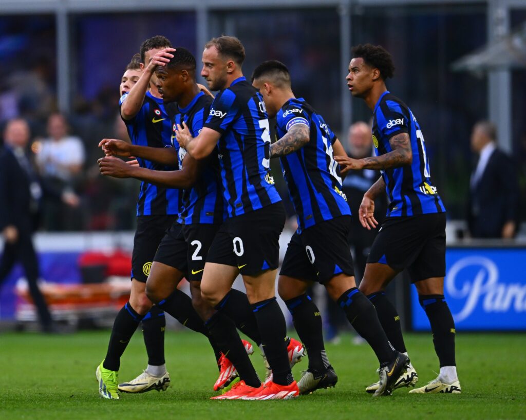 Pari a San Siro tra Inter e Lazio