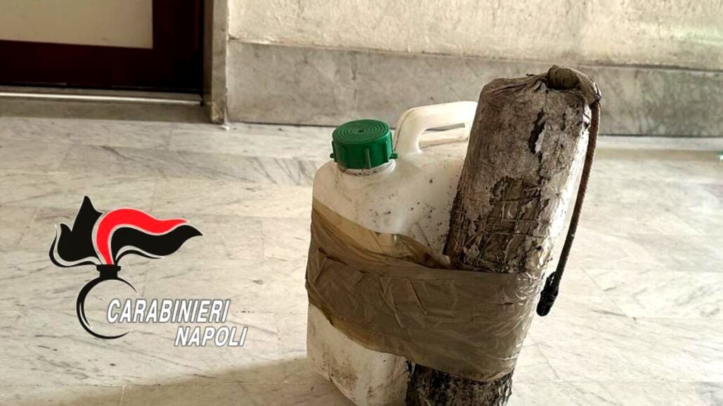 Nascondeva bomba in casa: arrestato un 21enne
