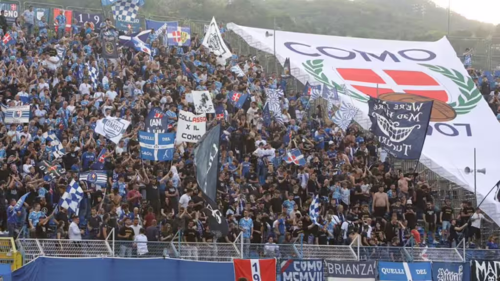 Il Como promosso in serie A, retrocesso l’Ascoli