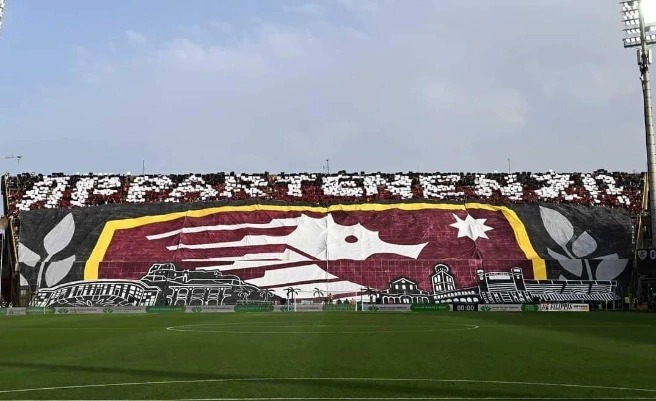La festa degli ultras per il “compleanno” della Salernitana