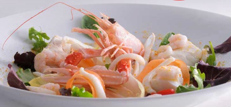 Insalata di orto e di mare