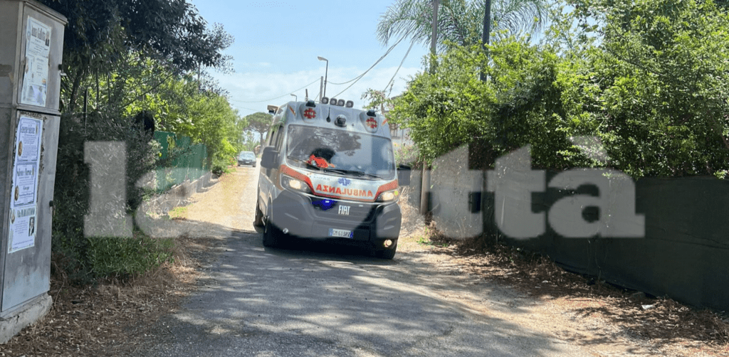 Eboli, uomo senza vita trovato in una baracca