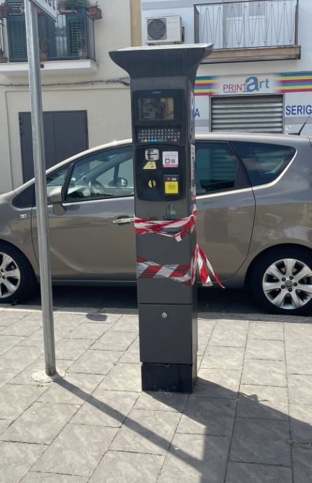 Battipaglia, nuovo raid contro i parcometri