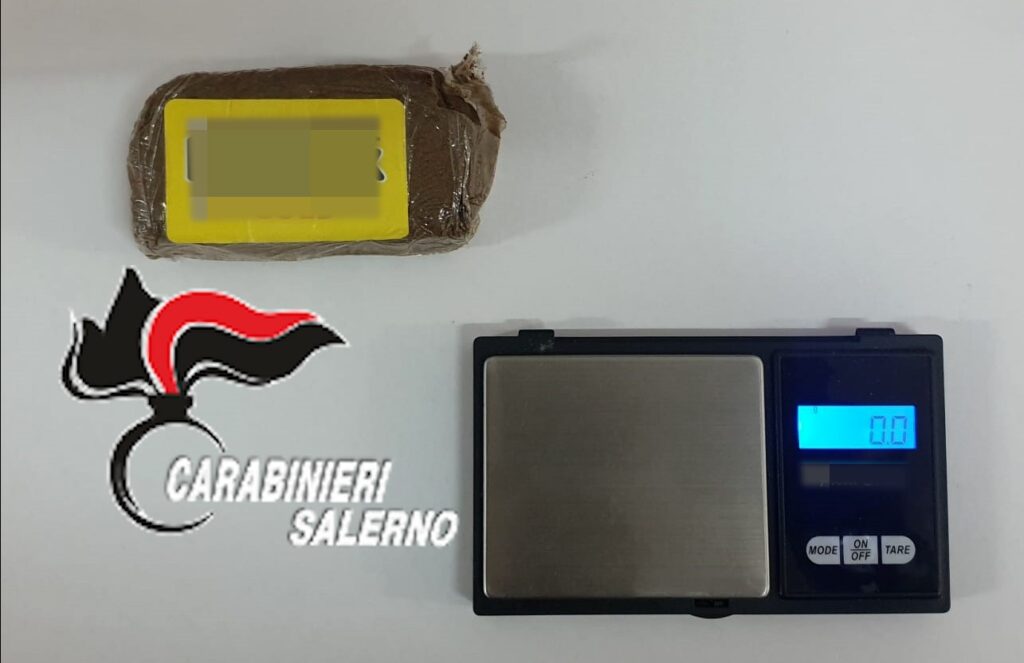 Pagani, nascondeva hashish: arrestato 53enne