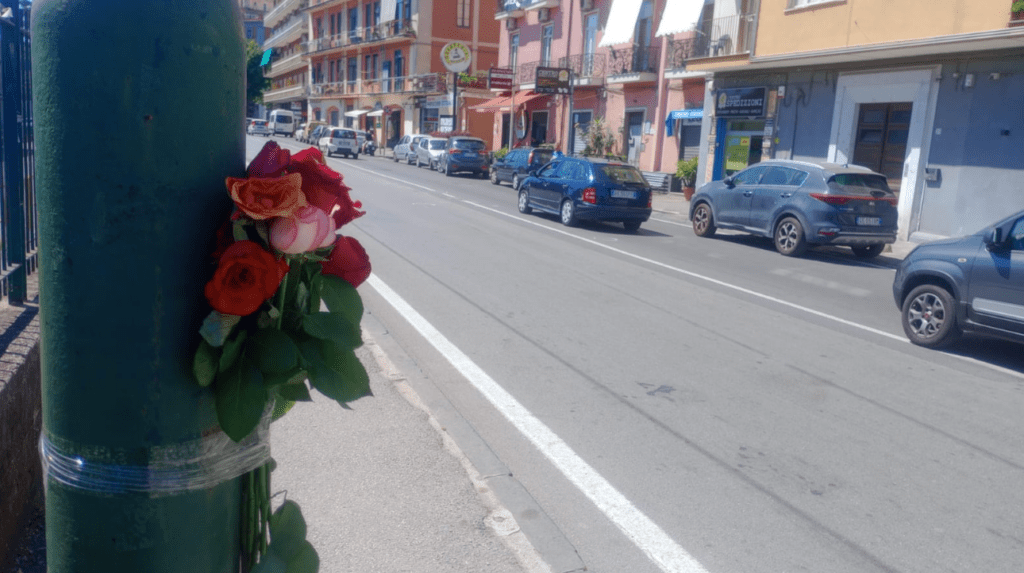 Cava de’ Tirreni, morto in scooter a 16 anni: 4 indagati