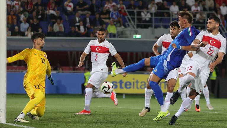 Italia-Turchia 0-0, al “Dall’Ara” un pari sonnacchioso