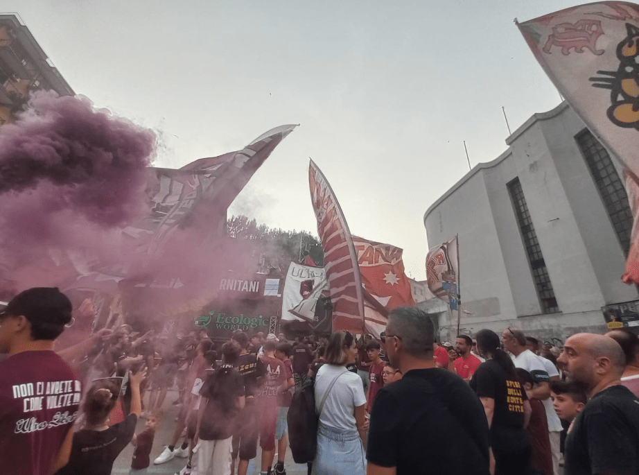Salernitana, anche i neonati al compleanno al Vestuti