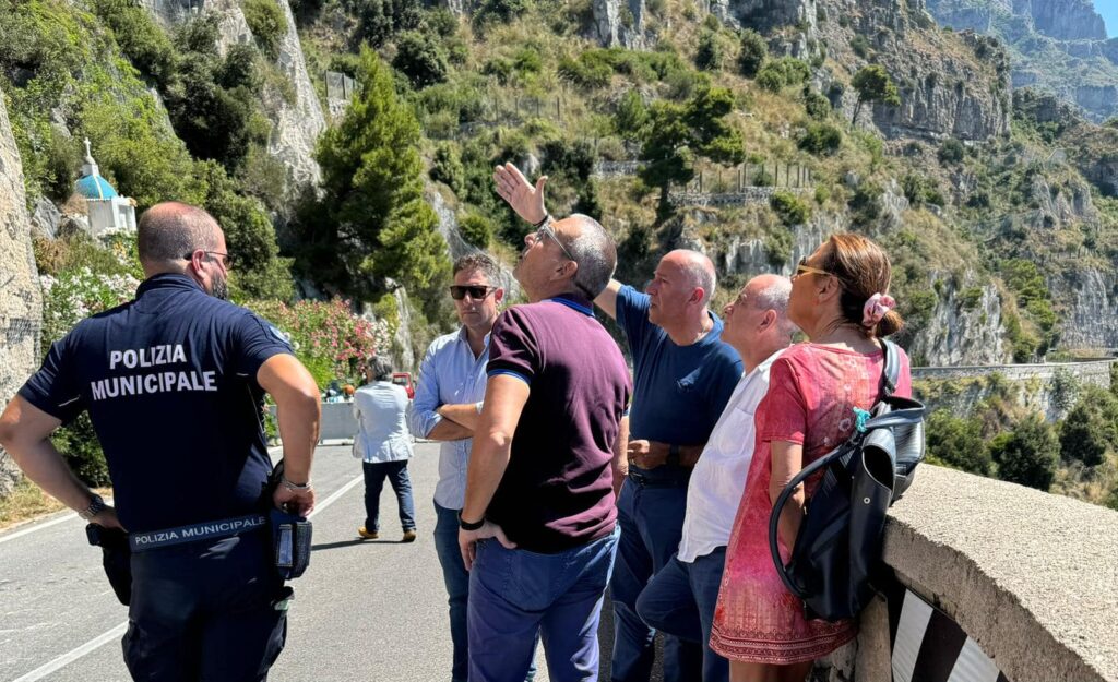 Crolli e Costiera “spaccata”, rebus sui tempi