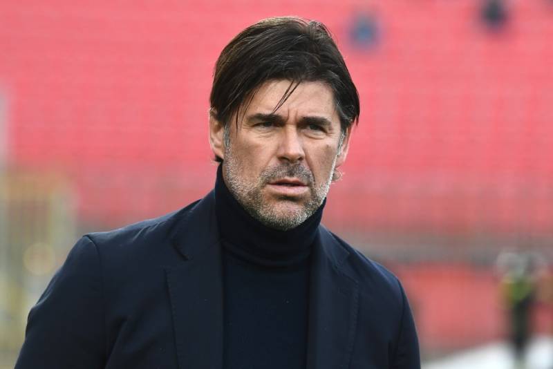 Salernitana, i tifosi: «Fiducia in ds e mister. Iervolino chiarisca»