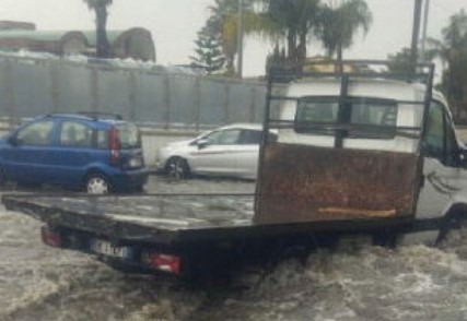 Scafati, non piove e la periferia si allaga