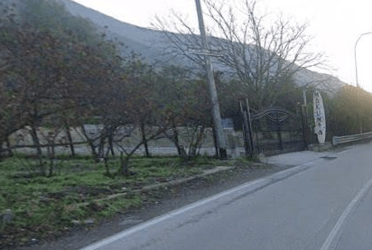 «Beach club abusivo»: il Comune di Sarno lo chiude
