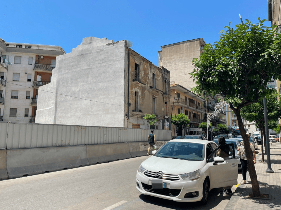 Battipaglia, «Inganno al dirigente»: indagati in sette